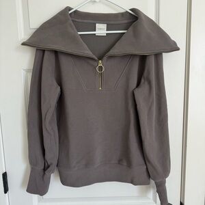 Varley vine pullover